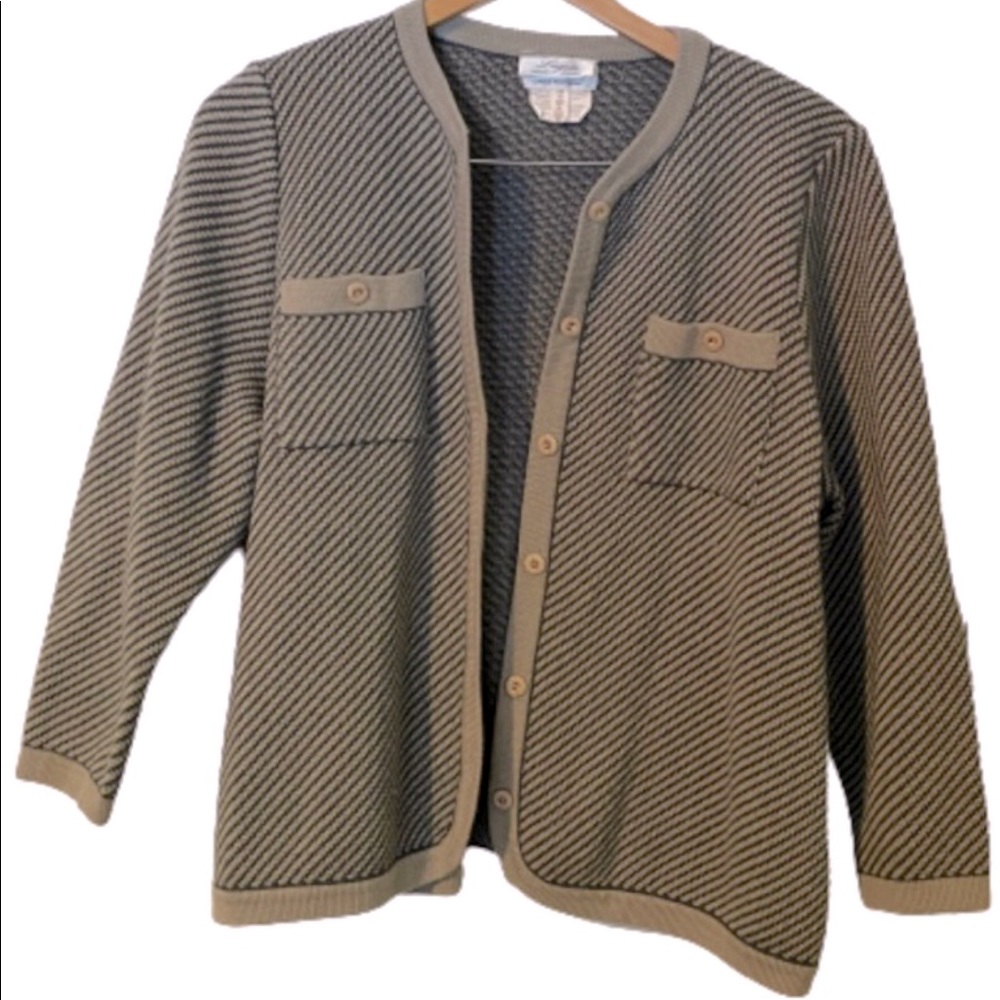 Bellino Lager’s Fancy Party/ Work Sweater Cardigan